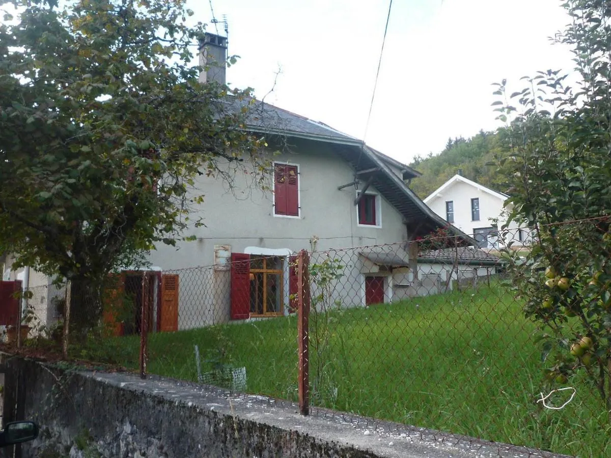 Holiday home Maison Lovagny, 4 Pieces, 8 Personnes - Fr-1-432-16